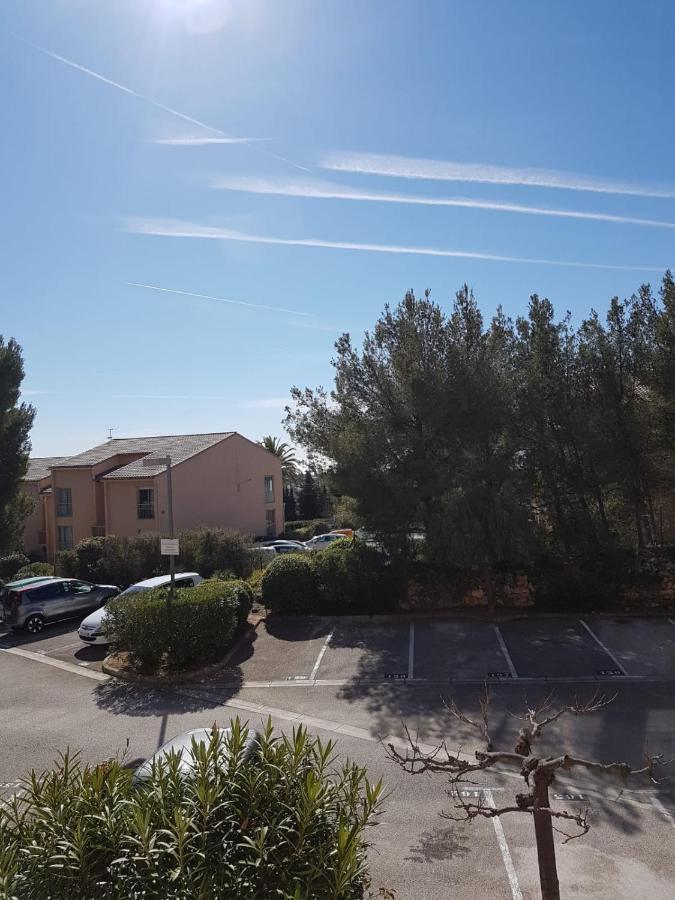 T2 Bandol Ideal Vacances 2 Etoiles Екстериор снимка