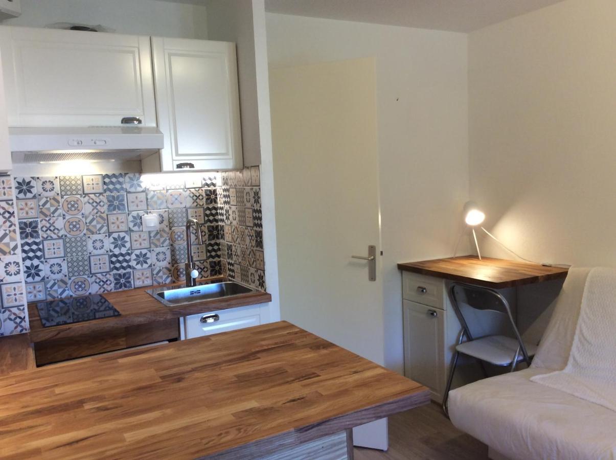 T2 Bandol Ideal Vacances 2 Etoiles Екстериор снимка